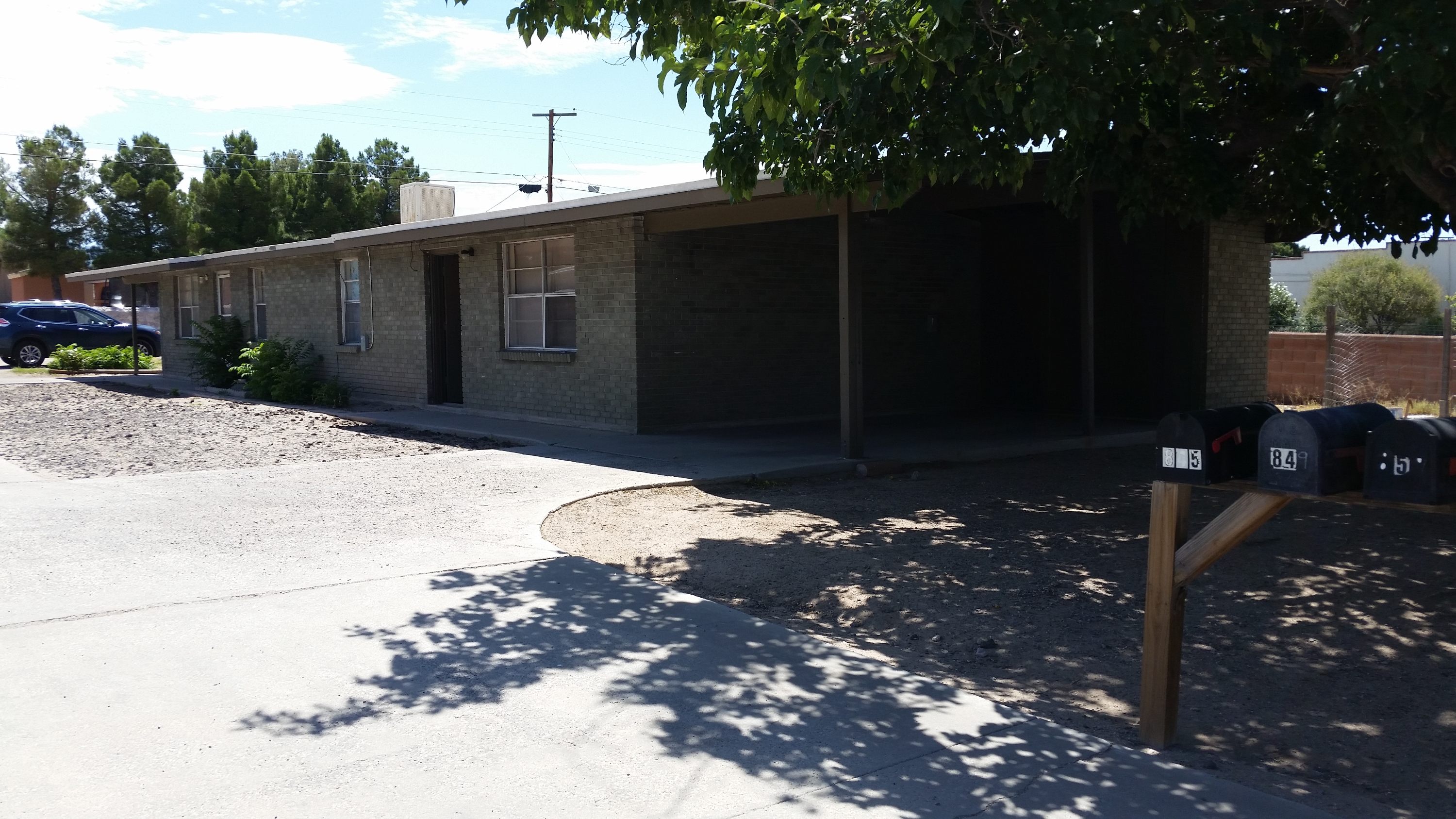 855 S. Espina St