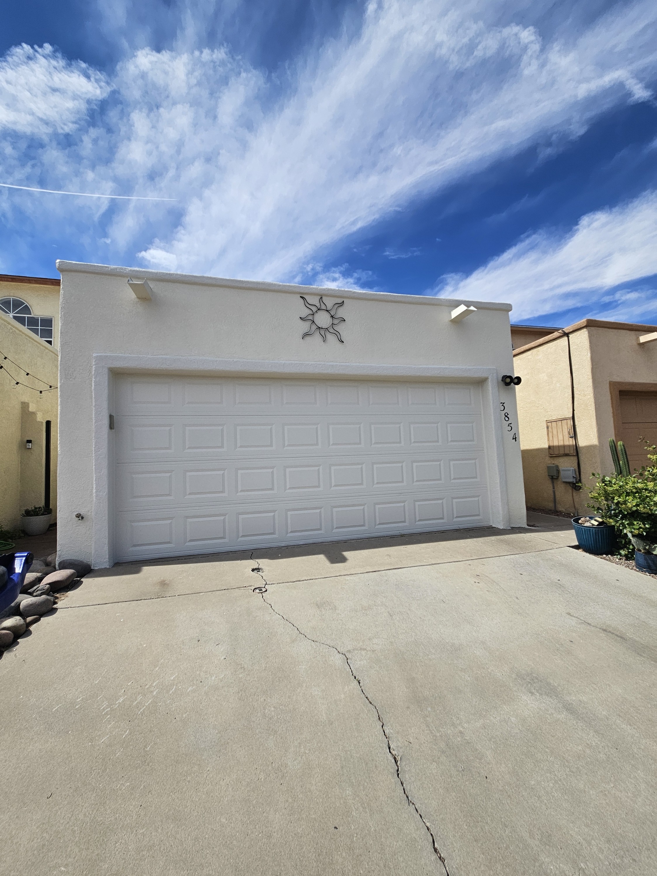 3854 Van Ess Ct